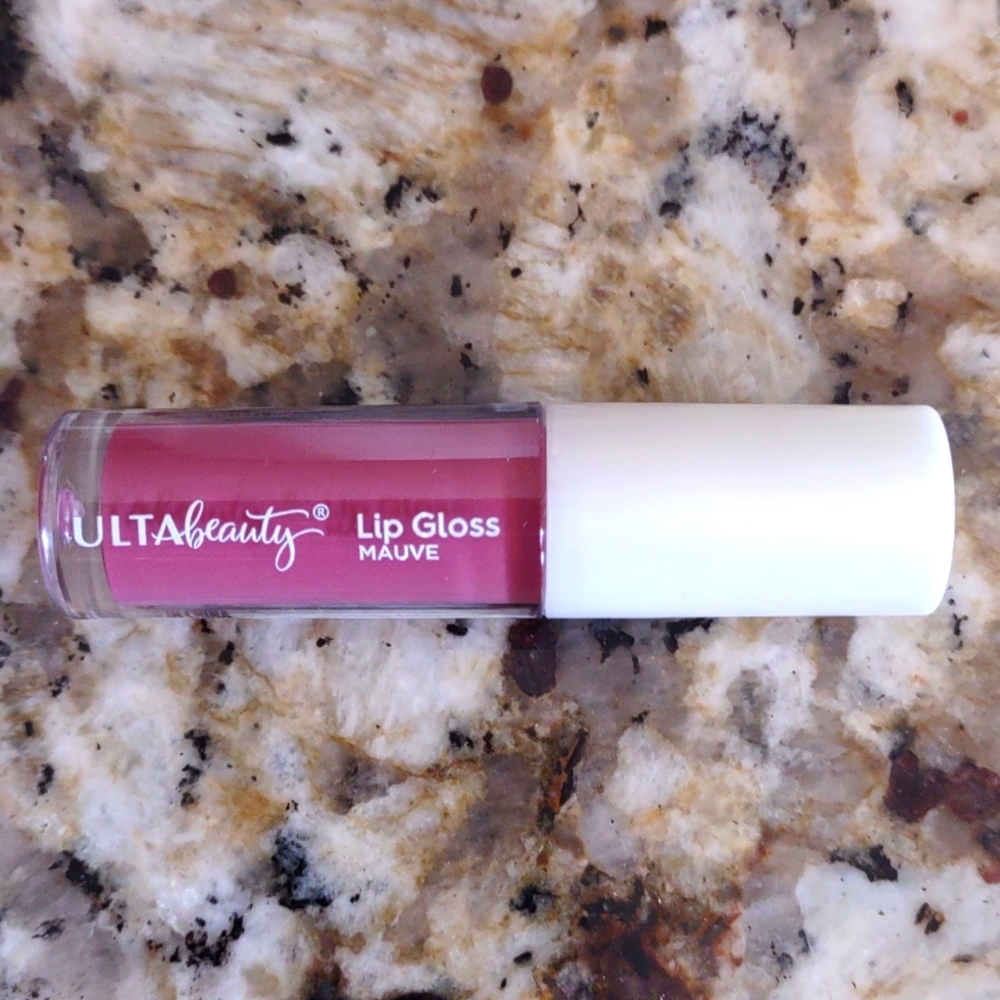 Lip gloss